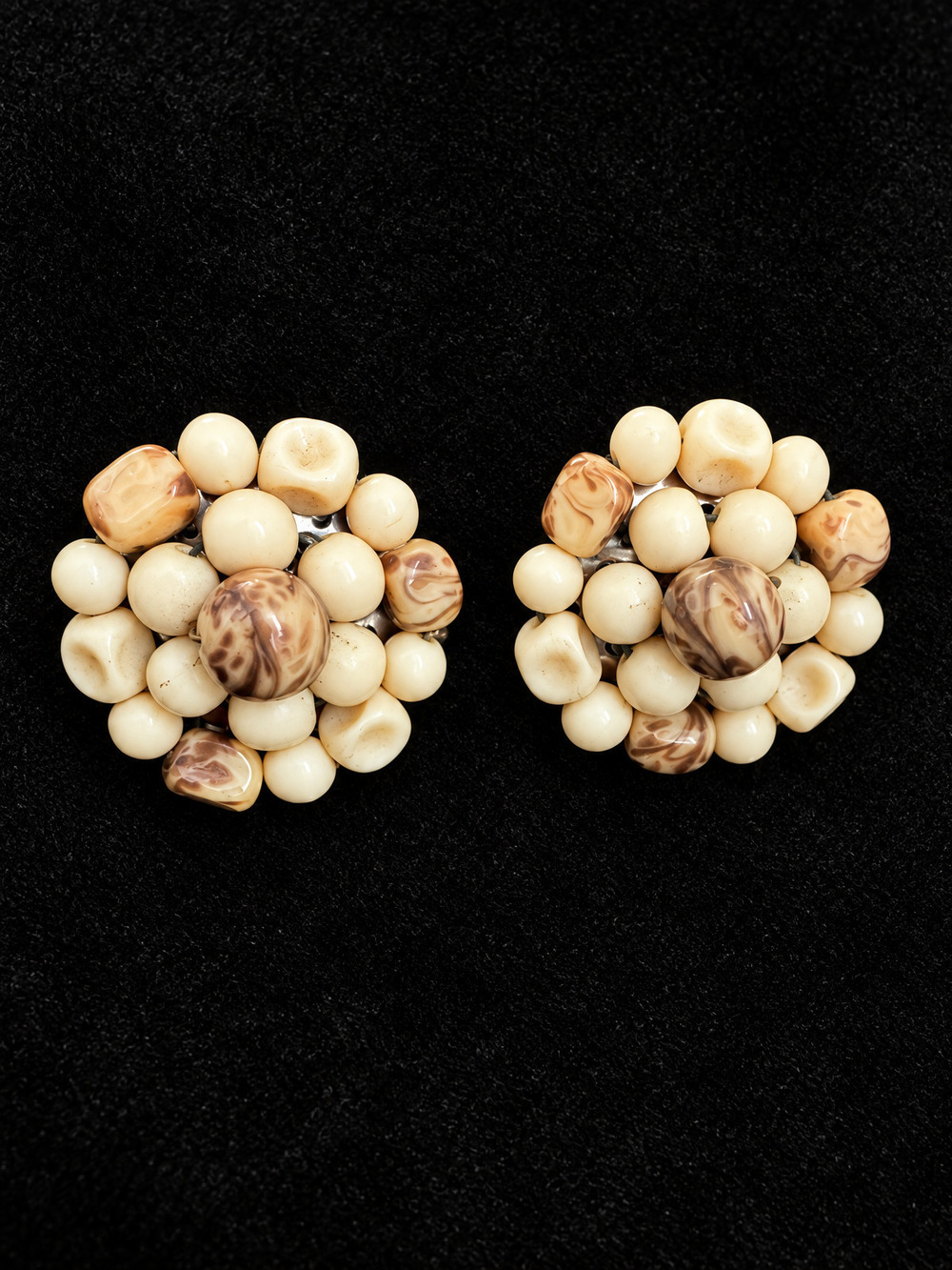 ⚜️ Made in W. Germany | Cluster Bead Clip-Ons | Cream & Marbled Brown 💗